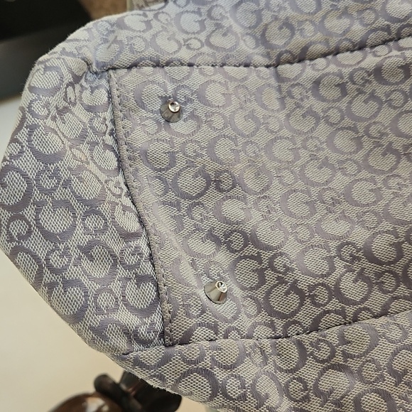 Guess Y2K green bag with bling "G" snap - Picture 9 of 16